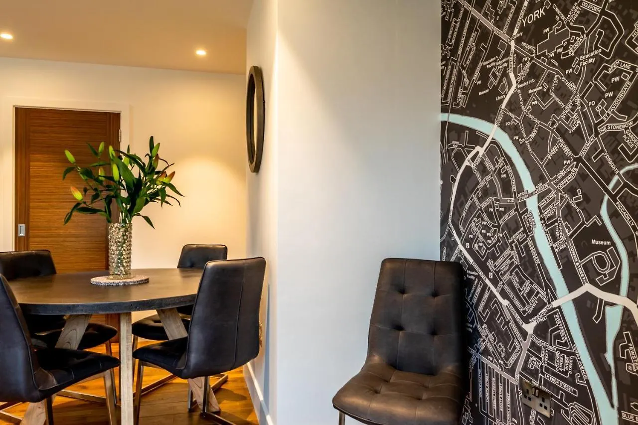 The Ebor Suite @ Ryedale House York
